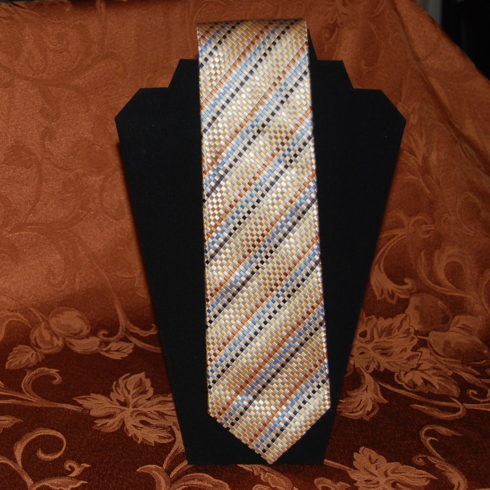Beautiful Peacock handmade pure silk men's tie